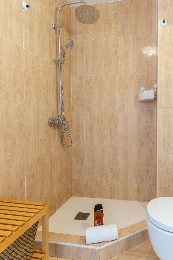 Blonzu Tanzania Apartment Беналмадена Екстериор снимка