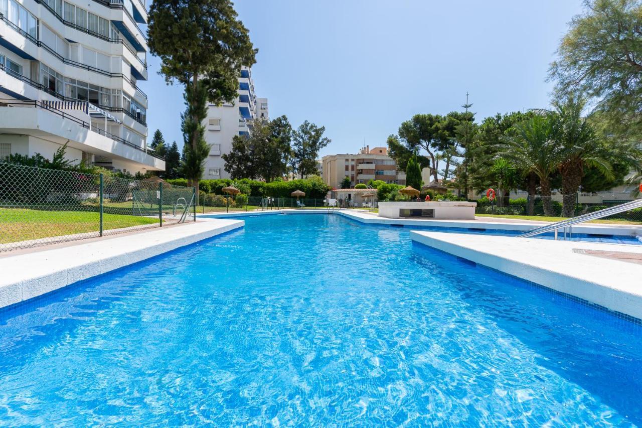 Blonzu Tanzania Apartment Беналмадена Екстериор снимка