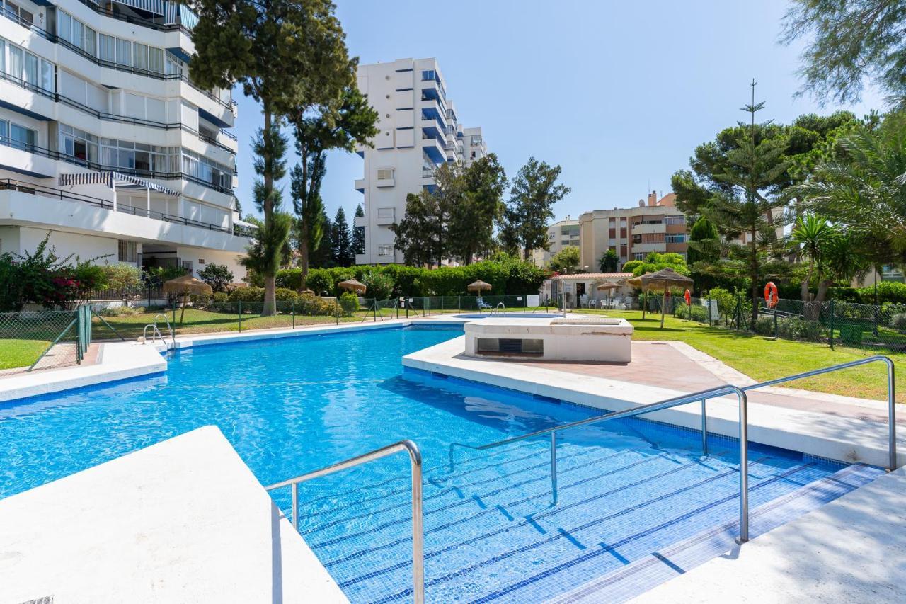 Blonzu Tanzania Apartment Беналмадена Екстериор снимка